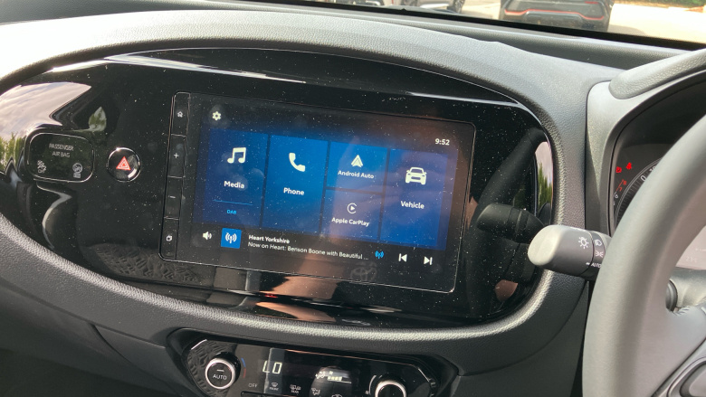 Toyota Aygo X 1.0 VVT-i Edge 5dr Petrol Hatchback